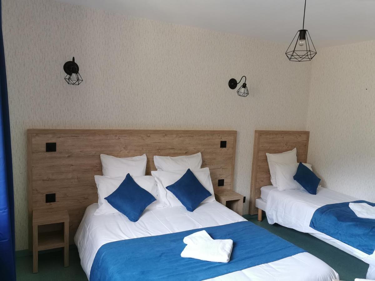 Auberge Du Riou Puget-Rostang Exterior photo