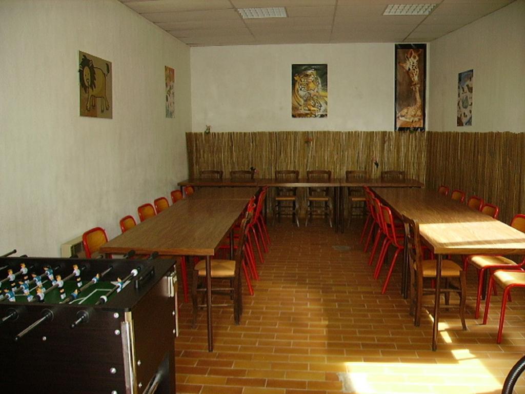 Auberge Du Riou Puget-Rostang Exterior photo