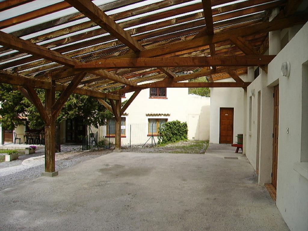 Auberge Du Riou Puget-Rostang Exterior photo